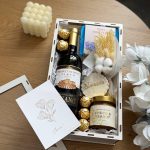 Весняний подарунок